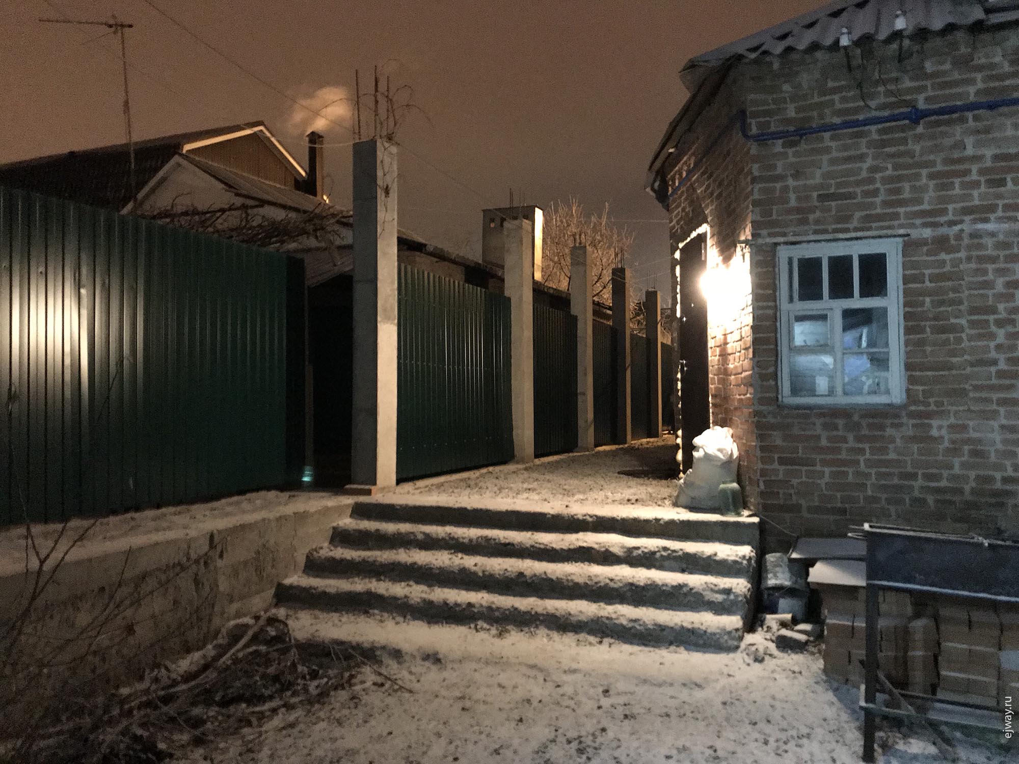 Россия, Ростов на Дону, Война миров, ejway.ru, интерьер, дом, двор