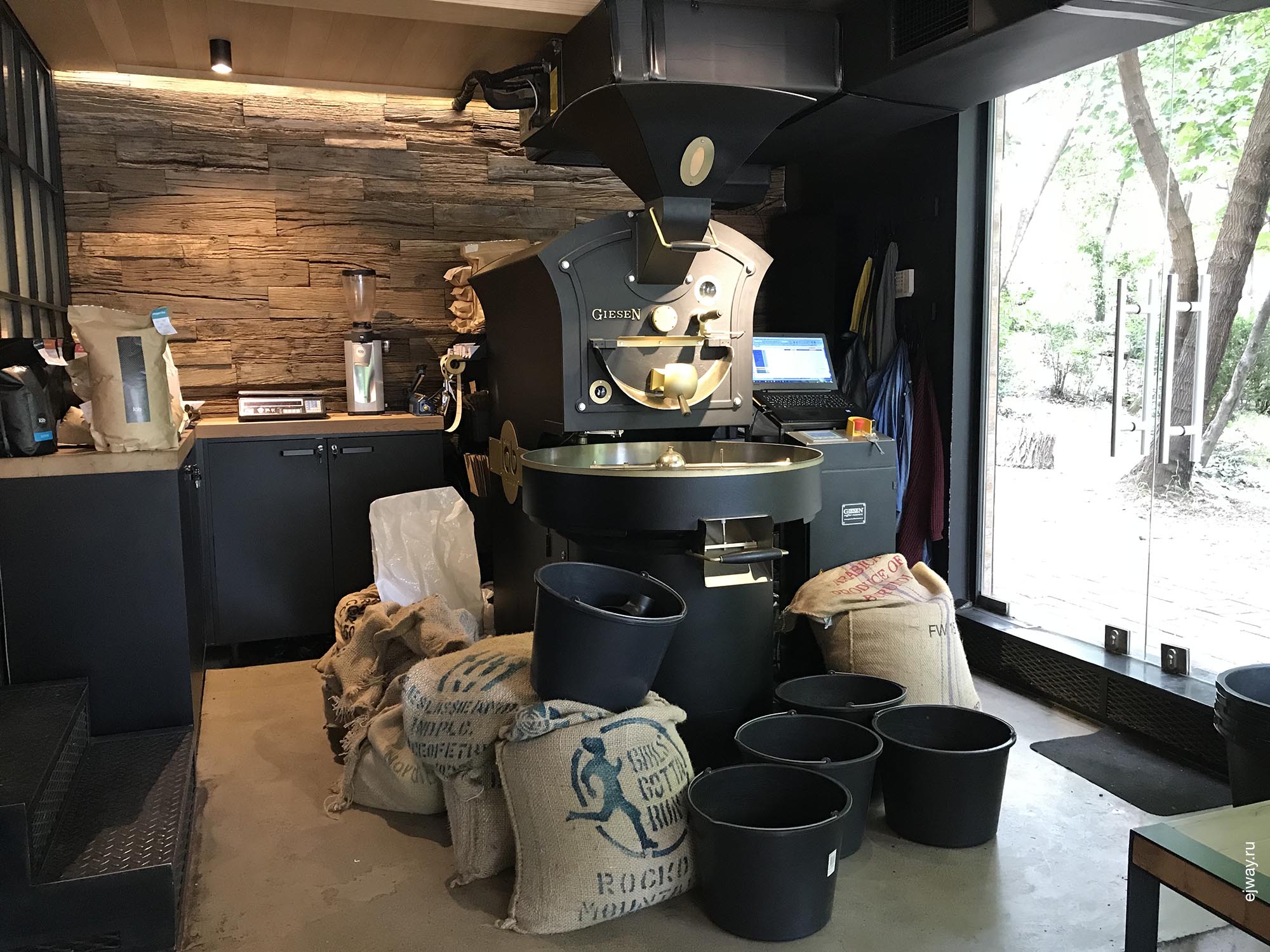 Грузия, Тбилиси, Coffee lab roastery, ejway.ru, ростер, обжарка кофе
